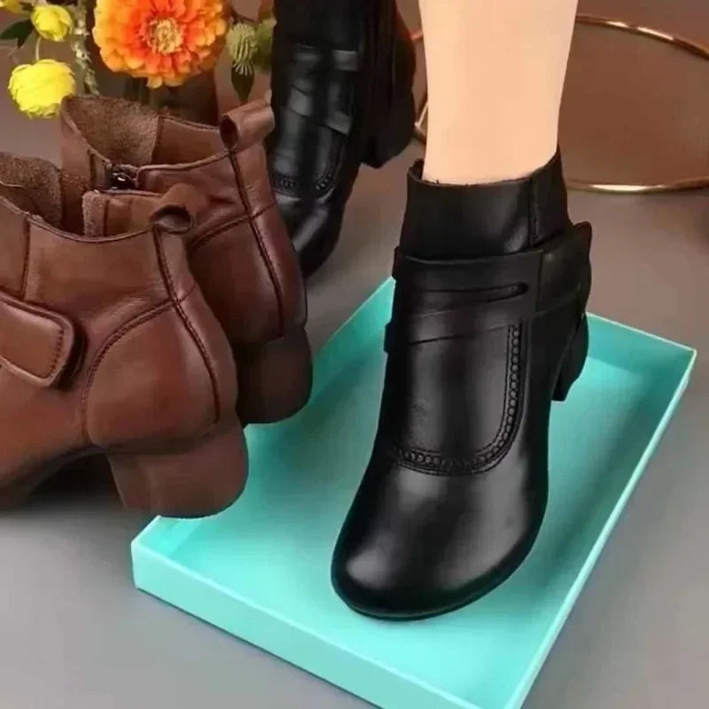 Lässige Retro-Stiefeletten aus Veganem Leder mit Absatz für Damen | Perfekt für den Alltag