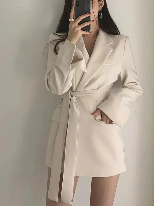 Lässiges Pocket Blazer-Kleid Mit Langem Gürtel Für Damen | Ideal für Alle Jahreszeiten